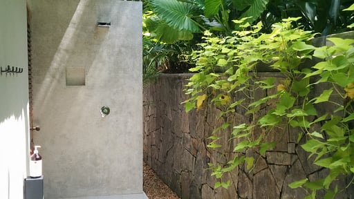 The Lake House Bedroom 1