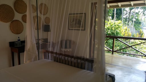 The Lake House Bedroom 2