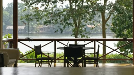 The Lake House Terrace/Veranda