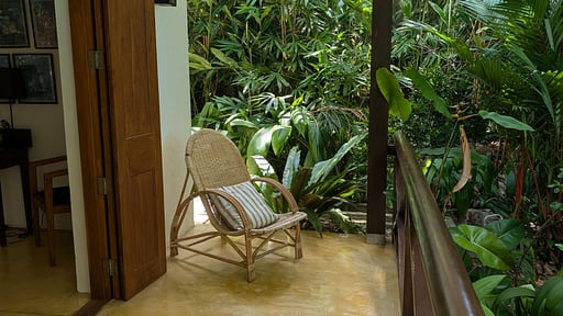 The Lake House Bedroom 1