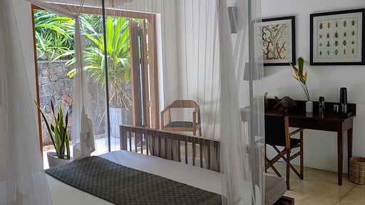 The Lake House Bedroom 3