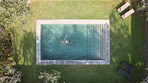 The Last House Schwimmbad