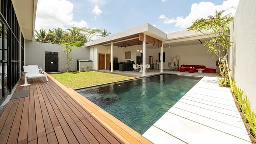 The Loft Edry Swimming pool