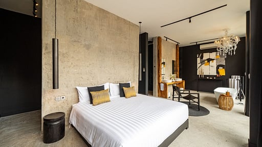 The Loft Edry Bedroom 1
