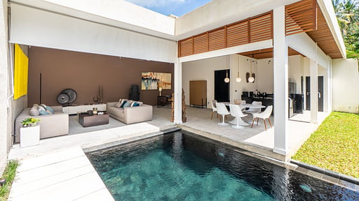 The Loft Mango Swimming pool