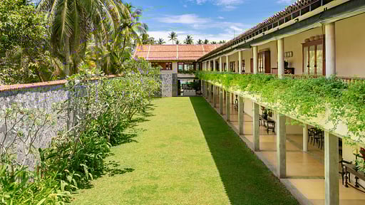 The Long House Garten