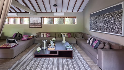 The Long House Medienraum