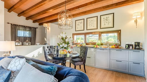 The Luxury Beach Villa Kitchen