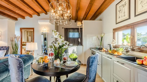 The Luxury Beach Villa Kitchen