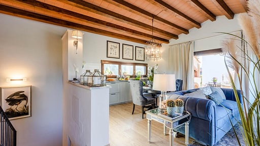 The Luxury Beach Villa Living room