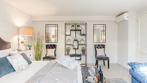 The Luxury Beach Villa Bedroom 