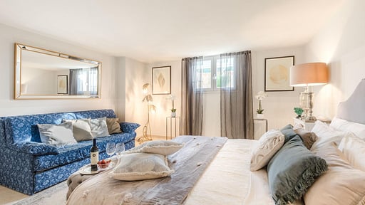 The Luxury Beach Villa Bedroom 