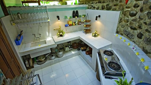 The Mahogany Villa Kitchen