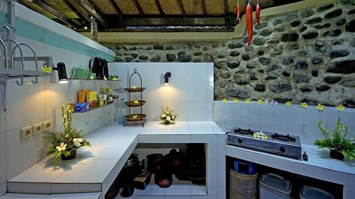The Mahogany Villa Kitchen
