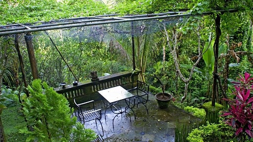 The Mahogany Villa Dining area