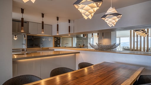 The Maples Niseko 2 Bedroom Resort Premium Dining area