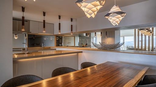 The Maples Niseko 2 Bedroom Yotei Penthouse Suite Dining area