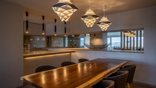 The Maples Niseko 2 Bedroom Yotei Penthouse Suite Dining area