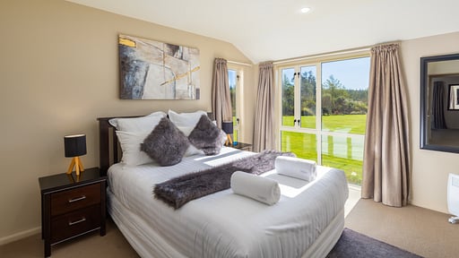 The Meadows Villa Bedroom 1