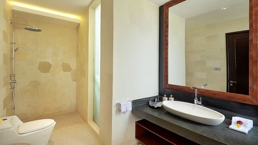 The Miracle Villa Dua Bedroom 2