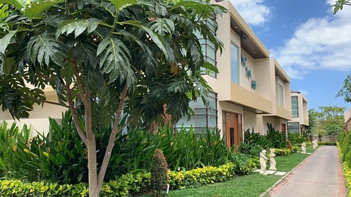 The Miracle Villa Tiga Autres
