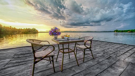 The Niche Villa Обеденная зона