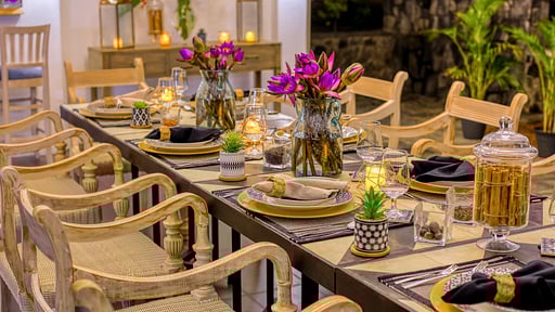 The Niche Villa Dining area