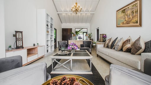 The Niche Villa Living room