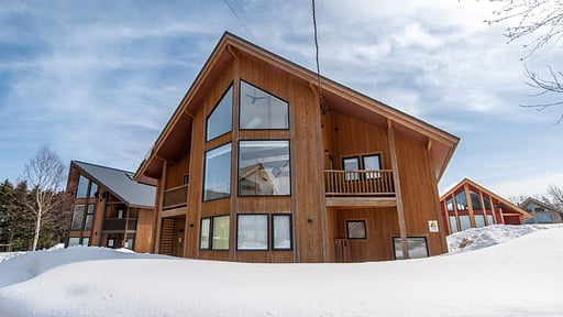 The Orchards Four Bedroom Chalet Surroundings