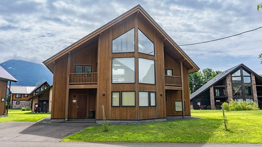 The Orchards Four Bedroom Chalet Surroundings