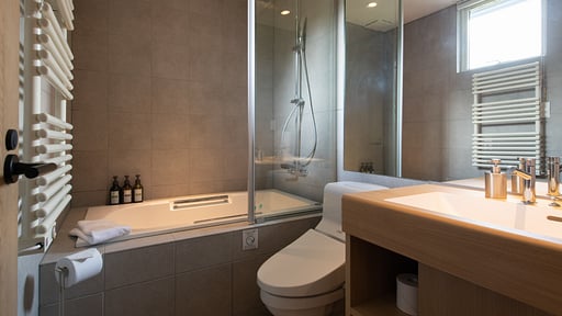 The Orchards Four Bedroom Yuzu Chalet Bedroom 2