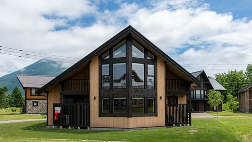 The Orchards Four Bedroom Yuzu Chalet Surroundings