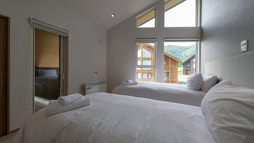 The Orchards Four Bedroom Yuzu Chalet Bedroom 4