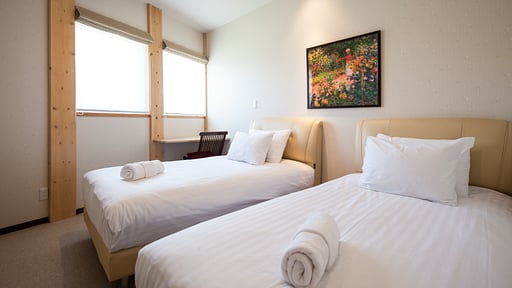 The Orchards Three Bedroom Chalet Schlafzimmer 2