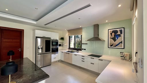 The Residence Villa 402 Kitchen