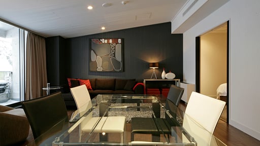 The Ridge Four Bedroom Deluxe Apartment Dining area