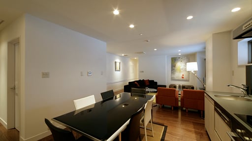 The Ridge Four Bedroom Apartment Dining area