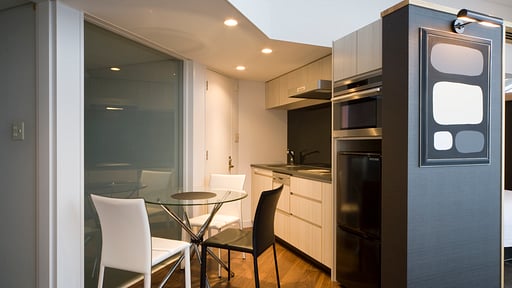 The Ridge Penthouse with Mountain View Spa Kitchen