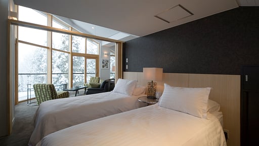 The Ridge Penthouse with Mountain View Spa Bedroom 1