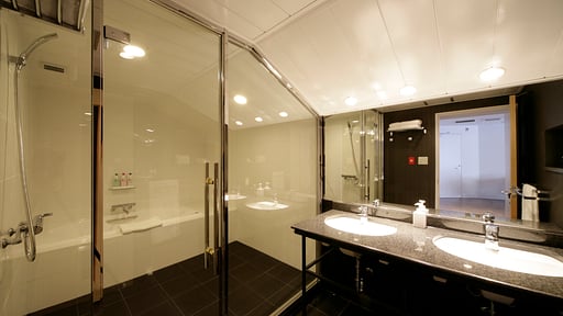 The Ridge Three Bedroom Mountain View Apartment Bedroom 3