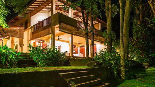 The River House Andere