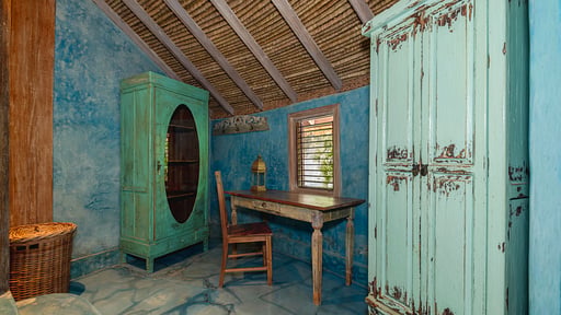 The Round House Bedroom 3