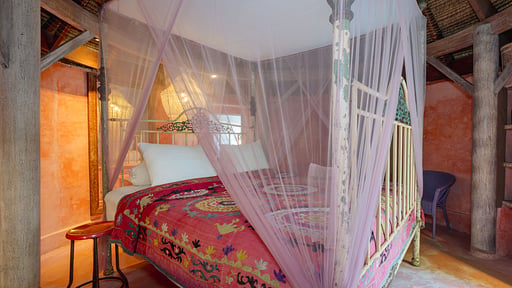 The Round House Bedroom 1