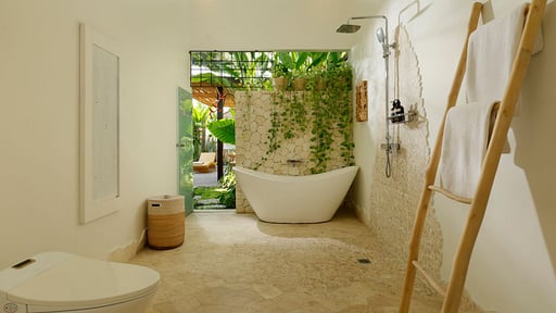 The Suar Sanur Schlafzimmer 1