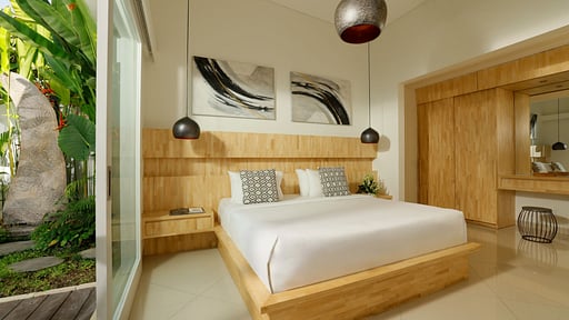 The Suar Sanur Schlafzimmer 1