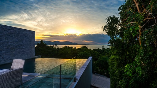 The Sun Kissed Villa Swimming pool