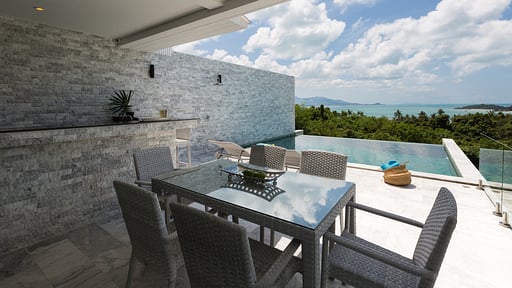 The Sun Kissed Villa Dining area