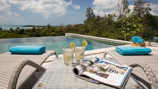 The Sun Kissed Villa Swimming pool