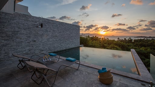 The Sun Kissed Villa Swimming pool