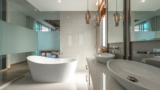 V218 The Teak Villa 112 Bedroom 2